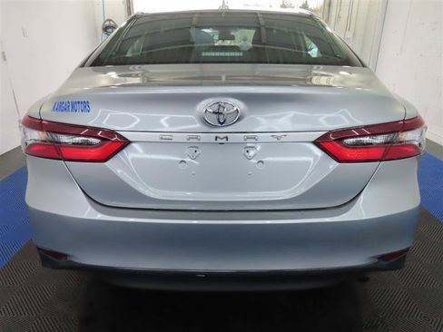 Used 2023 Toyota Camry LE FWD image 11