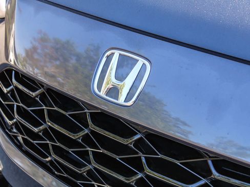Used 2026 Honda HR-V EX-L image 8