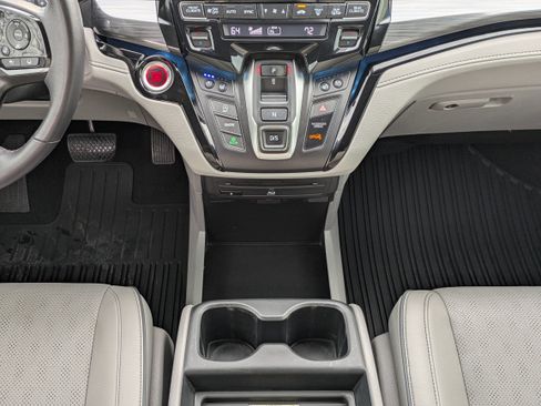 Certified 2022 Honda Odyssey Elite image 22
