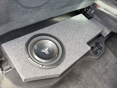 Used 2004 Dodge Ram 2500 Truck SLT w/ Sport Appearance Group image 34