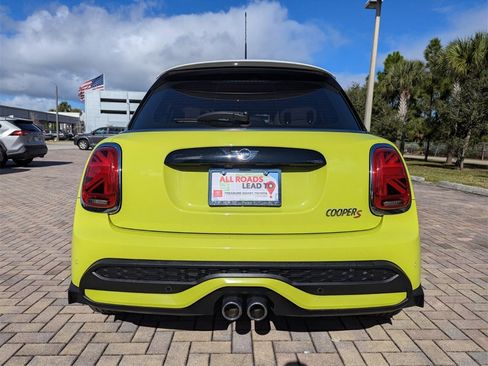 Used 2023 MINI Cooper S w/ Signature Upholstery Package image 10