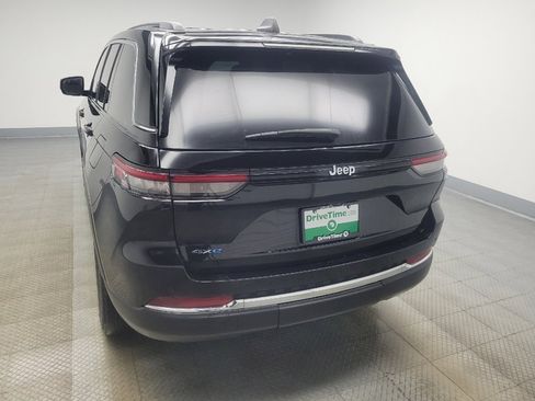 Used 2022 Jeep Grand Cherokee Limited 4xe image 6