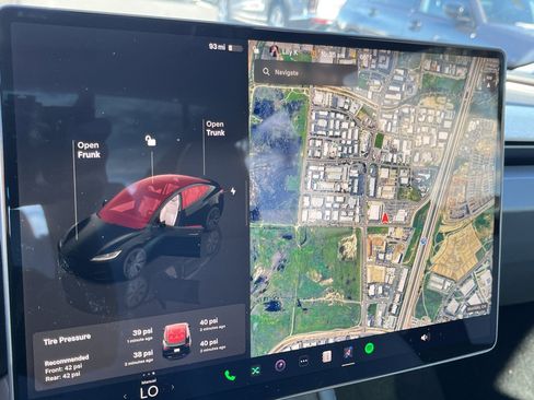 Used 2025 Tesla Model 3 Long Range image 24