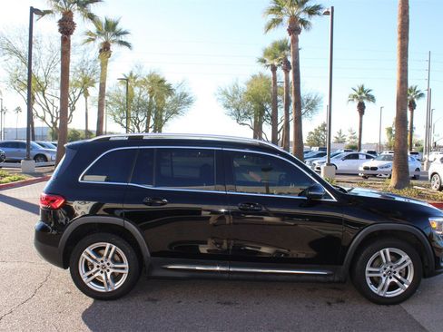 Used 2020 Mercedes-Benz GLB 250 image 6