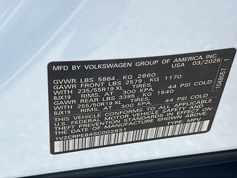 New 2025 Volkswagen ID.4 Pro RWD image 30