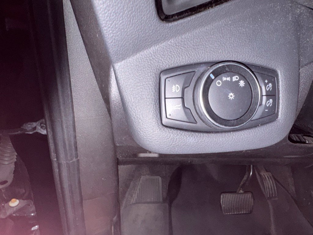 Used 2017 Ford Escape Titanium AWD/4WD image 22