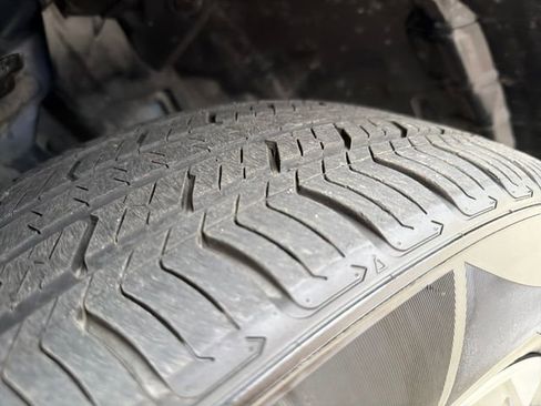 Used 2025 Nissan Rogue SV image 19