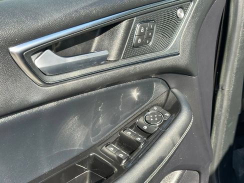 Used 2019 Ford Edge ST w/ Equipment Group 401A AWD/4WD image 17