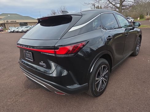 Certified 2024 Lexus RX 350 Premium w/ Accessory Package (Z1) image 3