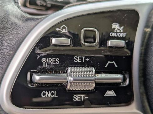 Used 2022 Mercedes-Benz GLE 350 image 11