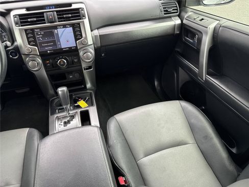 Used 2021 Toyota 4Runner SR5 Premium RWD image 16