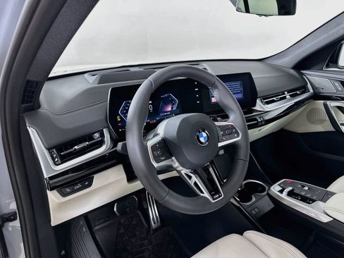 New 2026 BMW X2 xDrive28i w/ Technology Package AWD/4WD image 31