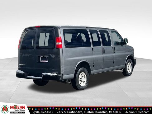 Used 2017 Chevrolet Express 2500 LS image 6