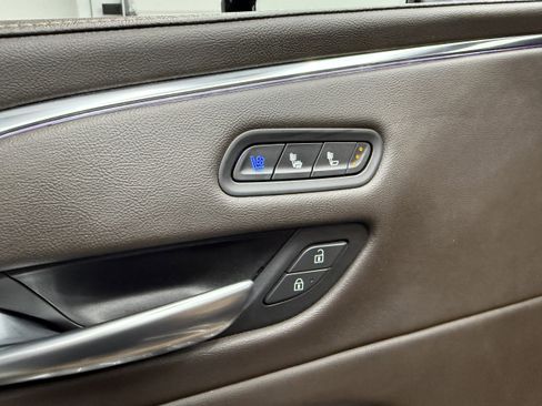 Used 2021 Cadillac Escalade Sport image 11