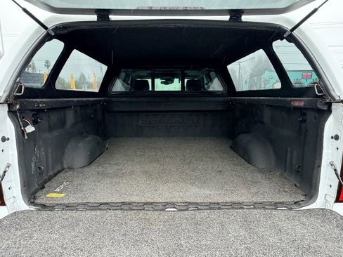 Used 2015 GMC Sierra 2500 Denali w/ Duramax Plus Package image 20