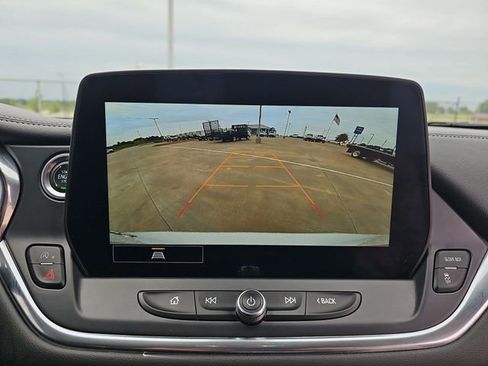 Used 2023 Chevrolet Blazer LT image 14