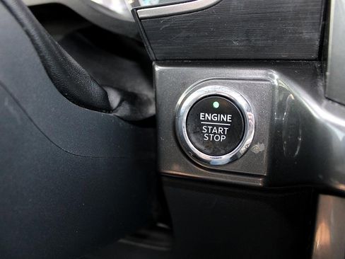 Used 2023 Ford F150 XLT w/ Equipment Group 302A High image 17