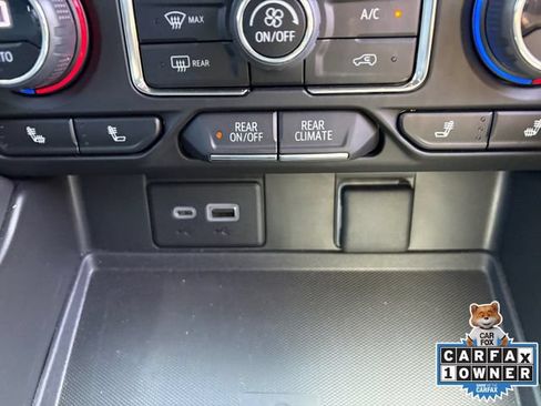 Used 2023 Chevrolet Tahoe LT w/ LT Signature Package AWD/4WD image 6