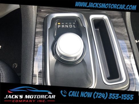 Used 2022 Chrysler 300 Touring w/ Sport Appearance Package image 19