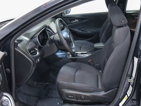 Used 2023 Chevrolet Malibu LT FWD image 16