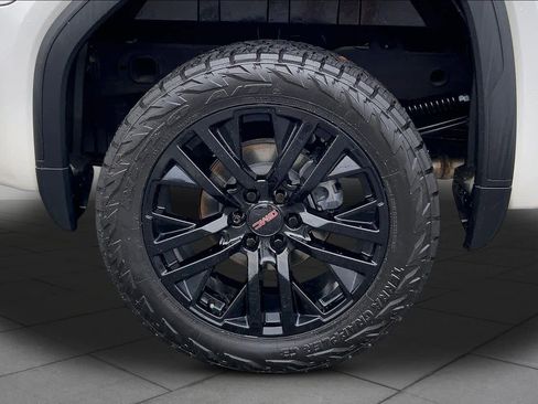 Used 2020 GMC Sierra 1500 Denali w/ Denali Ultimate Package AWD/4WD image 11