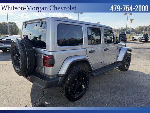Used 2021 Jeep Wrangler Unlimited Sahara image 6