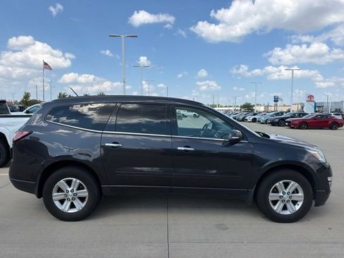 Used 2014 Chevrolet Traverse LT FWD image 6