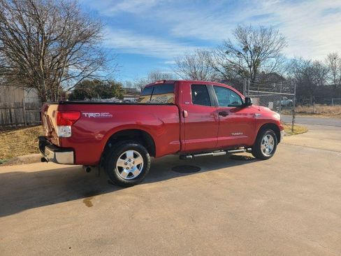 Used 2011 Toyota Tundra 4x4 Double Cab image 3