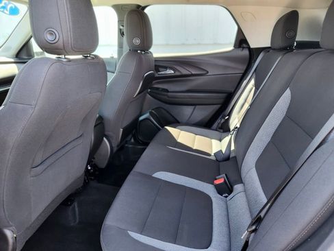 Used 2023 Chevrolet TrailBlazer LT w/ Convenience Package AWD/4WD image 14