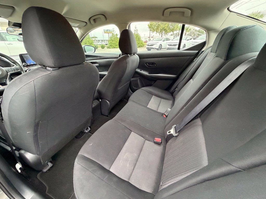 Used 2025 Nissan Sentra SV FWD image 23
