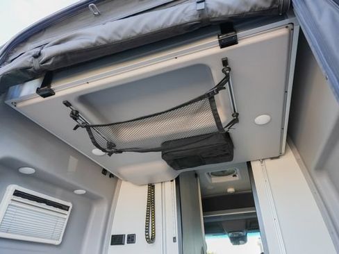 Used 2021 Mercedes-Benz Sprinter 2500 image 50