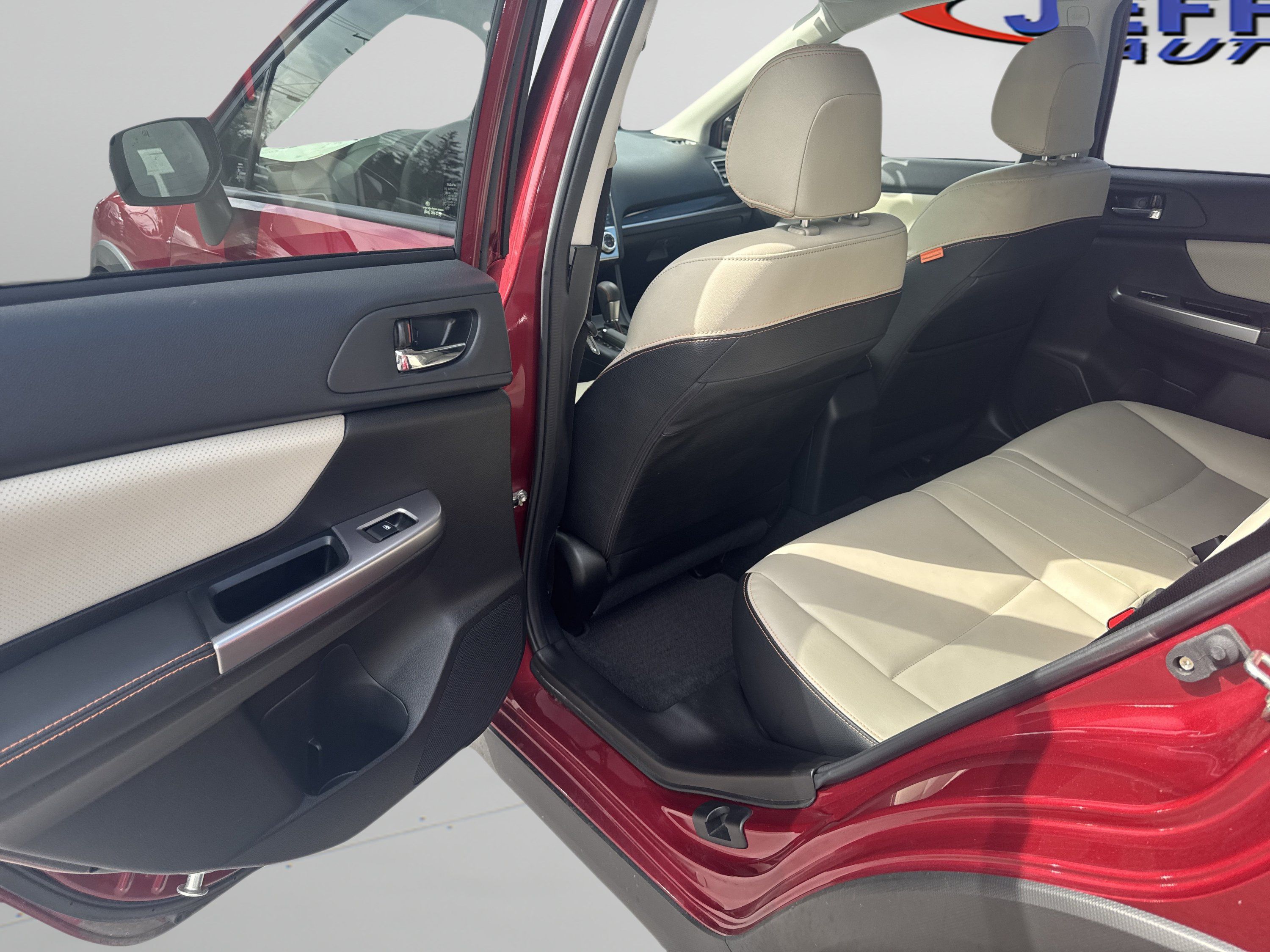 Used 2016 Subaru Crosstrek 2.0i Limited AWD/4WD image 17