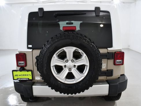 Used 2017 Jeep Wrangler Unlimited Sahara w/ Quick Order Package 24E Chief image 13