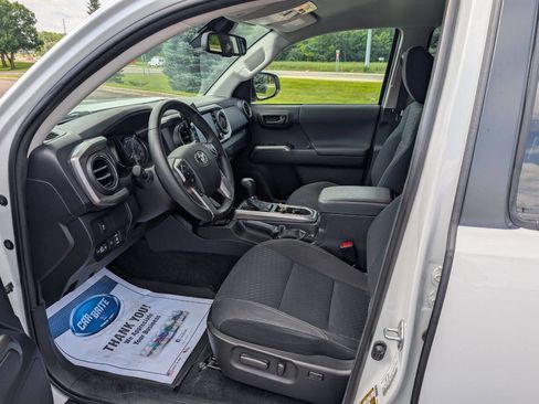 Used 2023 Toyota Tacoma Trail Special Edition 4x4 4dr w/ Trail Edition image 14