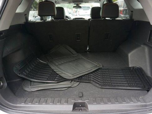 Used 2024 GMC Terrain AT4 image 13