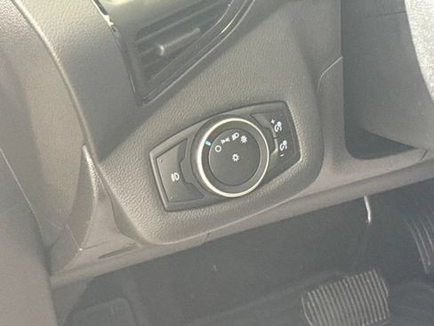 Used 2015 Ford Escape Titanium w/ Equipment Group 301A FWD image 15