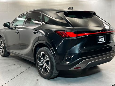 Used 2024 Lexus RX 350 Premium w/ Cold Area Package FWD image 3