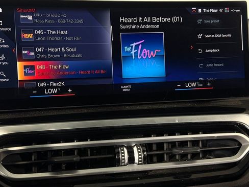 Used 2023 BMW i4 eDrive40 w/ Premium Package image 18