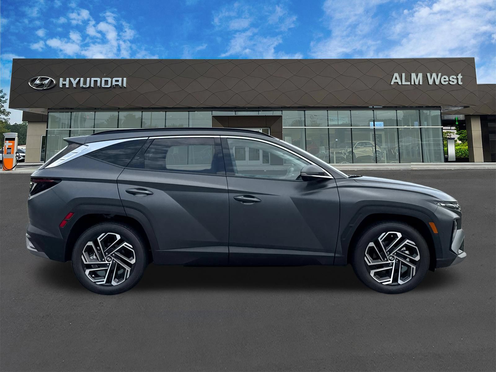 New 2026 Hyundai Tucson Limited FWD image 5