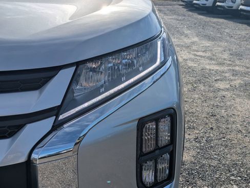 New 2026 Mitsubishi Outlander Sport ES AWD/4WD image 9