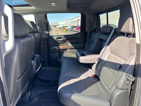 Used 2021 GMC Sierra 1500 Denali w/ Denali Ultimate Package AWD/4WD image 10