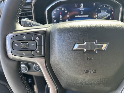 Certified 2025 Chevrolet Silverado 2500 ZR2 w/ Technology Package image 28