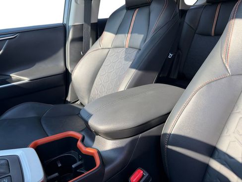 Used 2024 Toyota RAV4 Adventure image 8