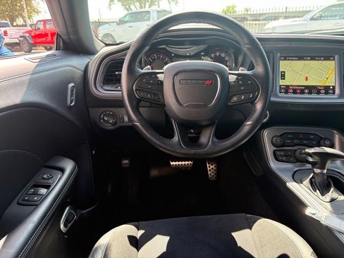 Certified 2023 Dodge Challenger GT w/ Plus Package RWD image 7