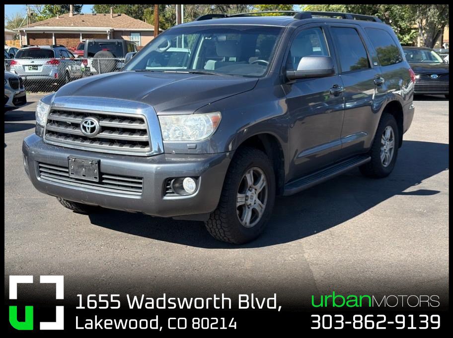 Used 2014 Toyota Sequoia SR5 AWD/4WD image 1