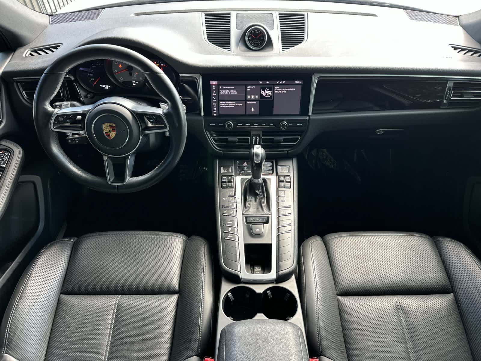 Certified 2021 Porsche Macan S AWD/4WD image 6