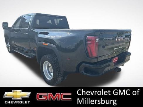 Used 2024 GMC Sierra 3500 Denali AWD/4WD image 6