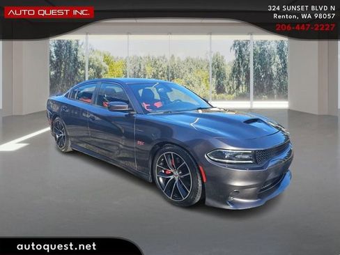 Used 2015 Dodge Charger R/T Scat Pack w/ Beats Audio Group image 3