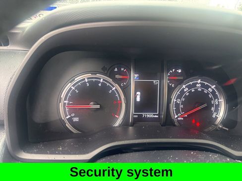 Used 2020 Toyota 4Runner Venture w/ Moonroof Package image 13