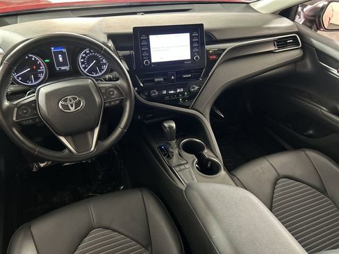 Used 2023 Toyota Camry SE w/ Convenience Package FWD image 23